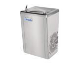 Vista en 3/4 de la fuente de agua Serie 4 de Canalet